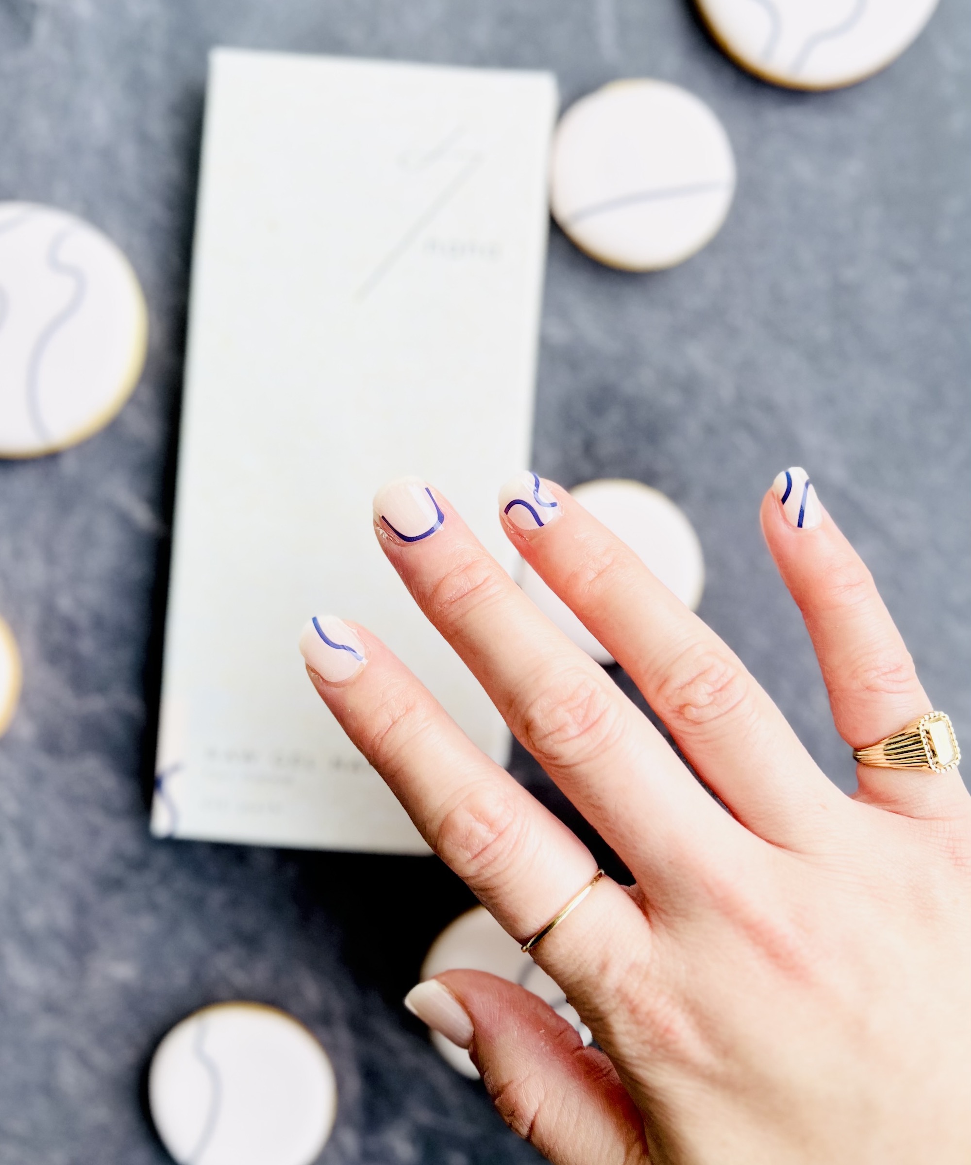 People：apri_nikki | 貼るだけジェルネイルシール– 7nana