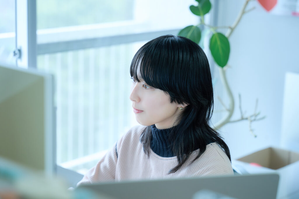 Interview 脇田あすか さん｜グラフィックデザイナー・アート